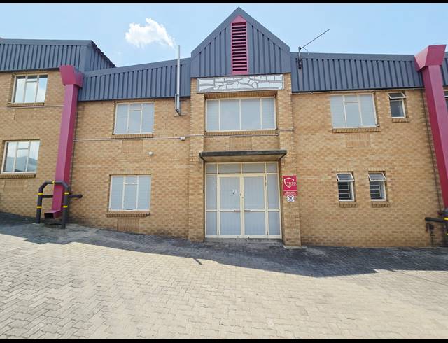 378M² WAREHOUSE TO LET IN KYA SANDS
